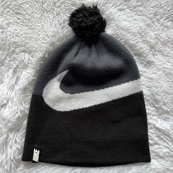 Nike Beanie Hat Mens - Picture 1 of 5